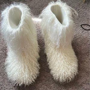 Ugg fluff momma Mongolian fur boots
